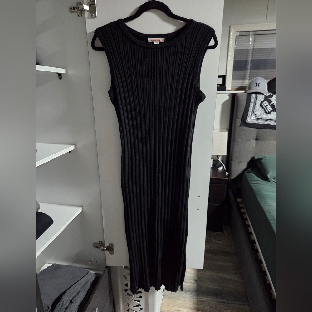 Joe Fresh Black Ribbed Midi Dress